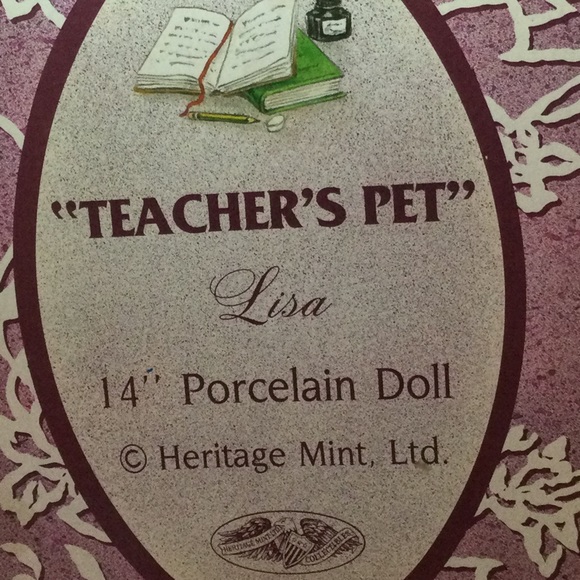 Vintage Hermitage Mint Collectible Porcelian Doll, Lisa, teachers pet” - Picture 7 of 11